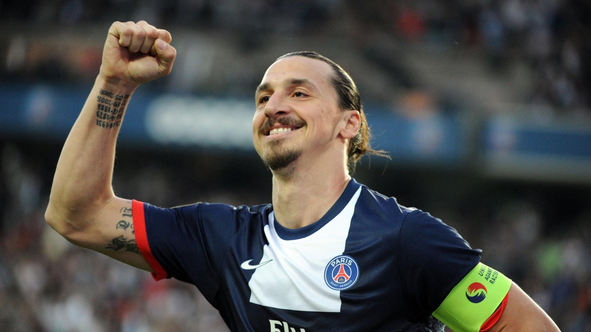 斗志永不熄：球队队魂的故事感动无数球迷，有斗志的队名和口号